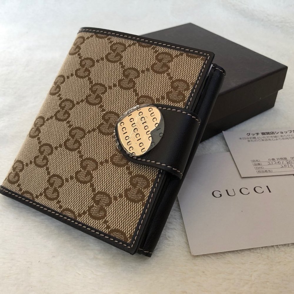NEW Gucci Wallet Bifold Brown Classic Heart Buckle